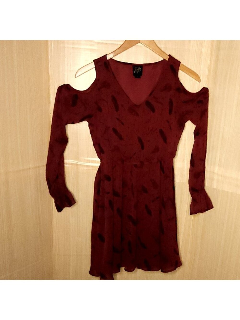 Harry Potter Womens Maroon Black Flowy Cold Shoulder Long Sleeve Dress Medium